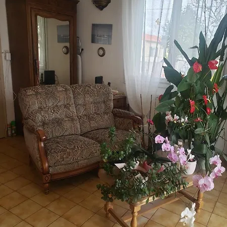 Chambre Chaleureuse A La Campagne Marennes  Exterior photo