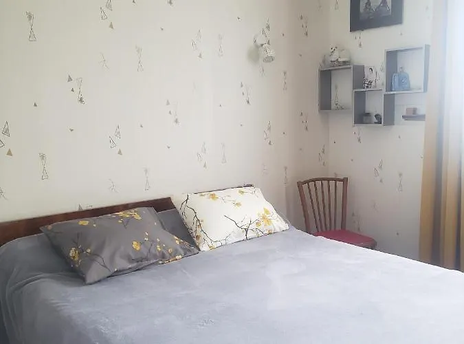 Chambre Chaleureuse A La Campagne