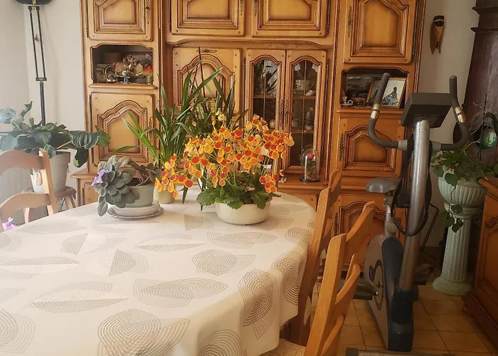 Chambre Chaleureuse A La Campagne