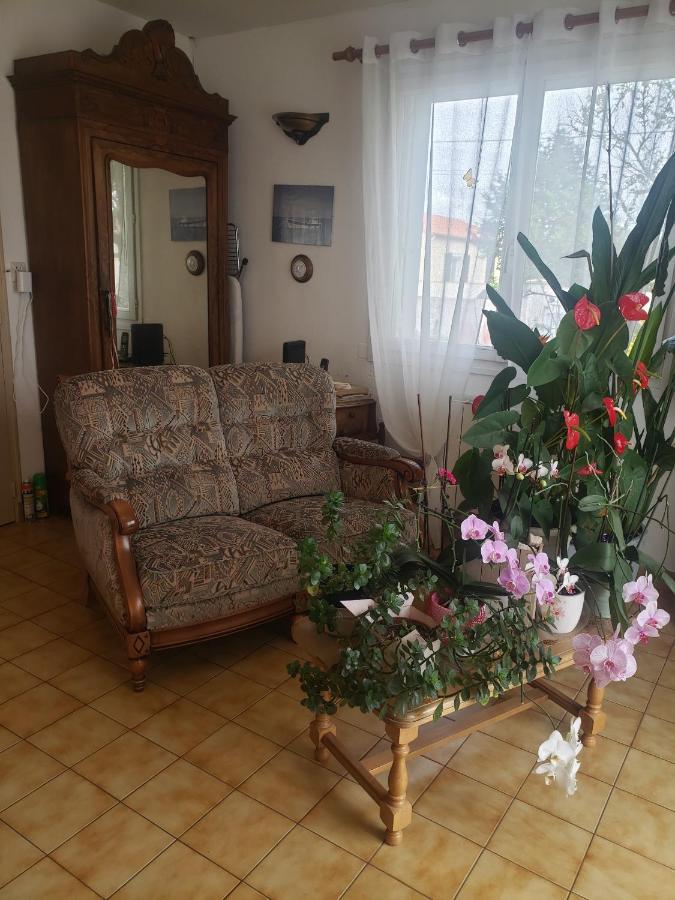 Quarto em Acomodações Particulares Chaleureuse A La Campagne
